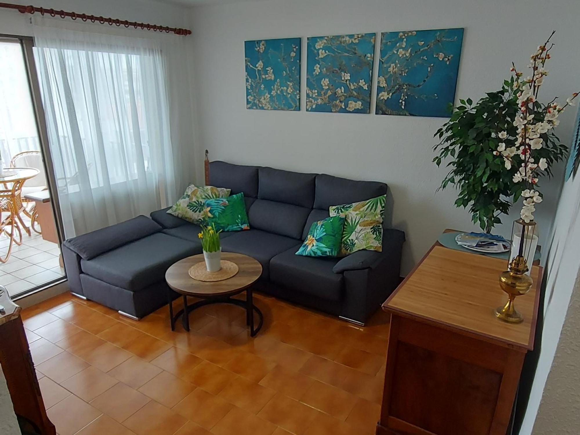 Sol Marina Apartment Салоу Екстериор снимка